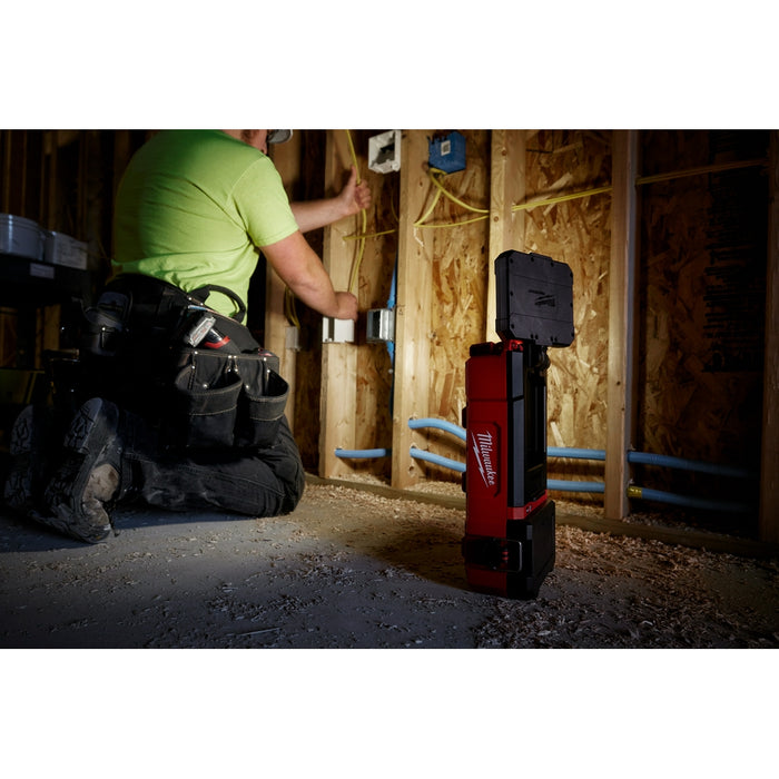 Milwaukee Portable M12 task light 