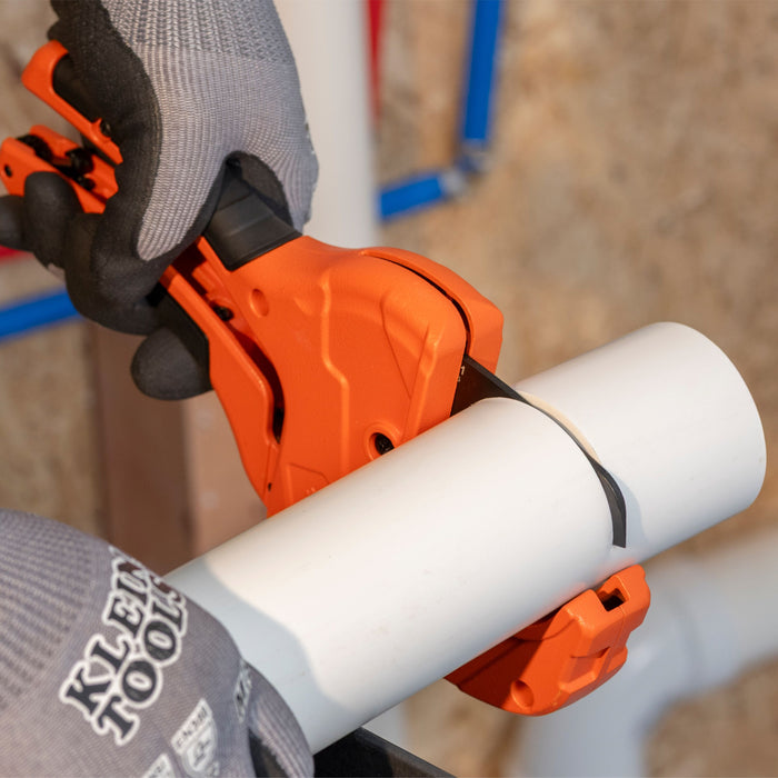 Klein Tools 2-Inch Ratcheting PVC Pipe Cutter
