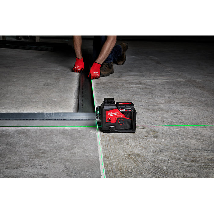 Milwaukee M12™ Green 360-Degree 3-Plane Laser Kit