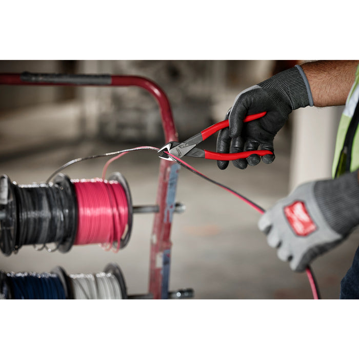Milwaukee 6 PC. Dipped Grip Pliers, Wire Stripper, & Cushion Grip Screwdrivers Set(USA) w/ PACKOUT Low-Profile Compact Organizer