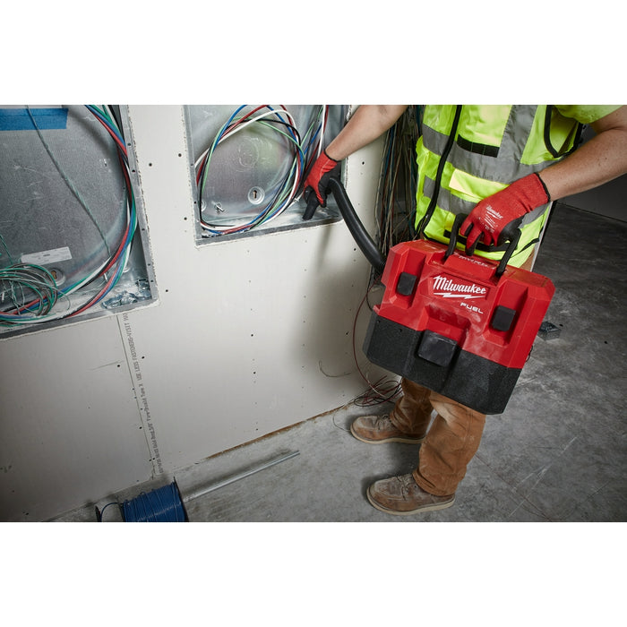 Milwaukee M12 FUEL 1.6 Gal. Wet/Dry Vacuum