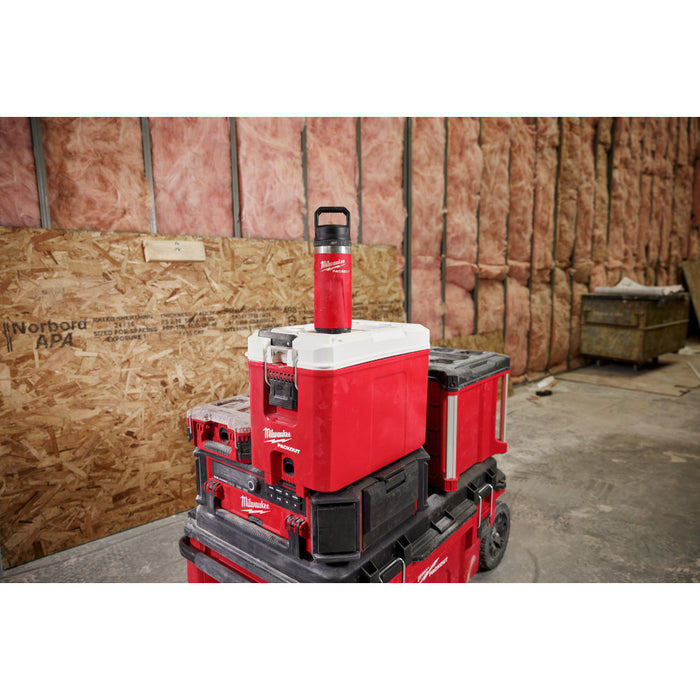 Milwaukee PACKOUT™ 24oz Insulated Bottle with Chug Lid - Red