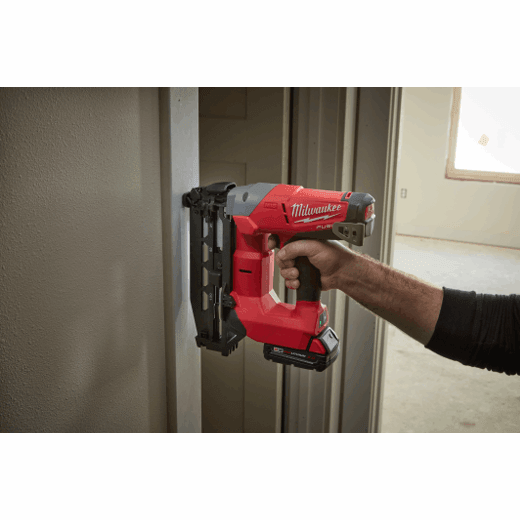 Milwaukee M18 FUEL 16 Gauge Straight Finish Nailer Tool Only