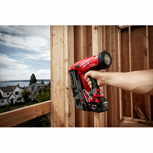 Milwaukee battery discount framing nail gun