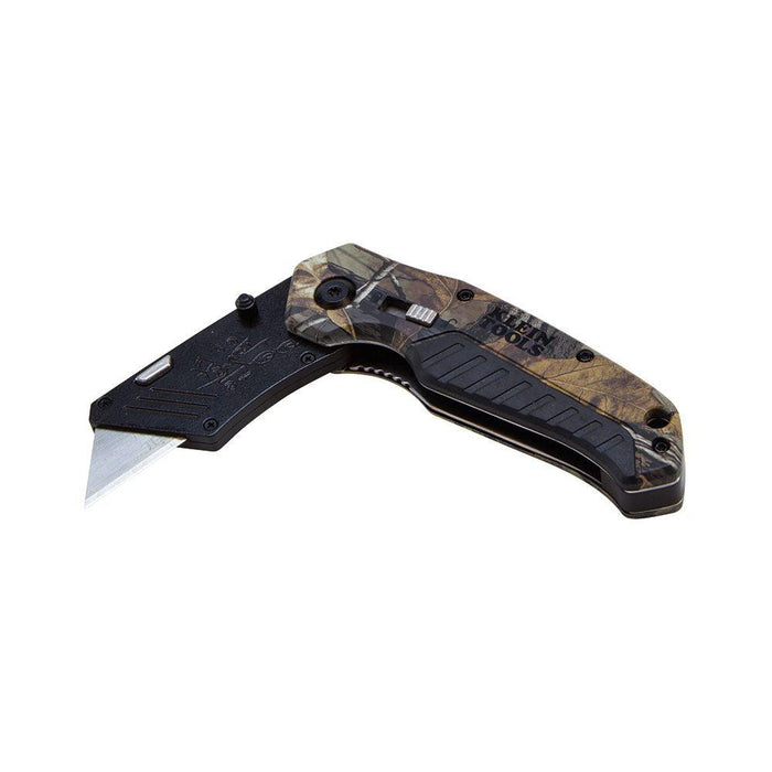 Klein Tools Folding Utility Knife REALTREE XTRA™ Camo, Assisted-Open, Model 44135 - Orka