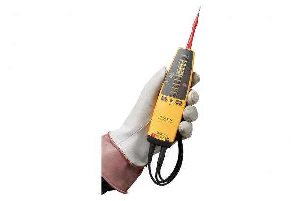 Fluke Canada Electrical Voltage Tester, Model T+Pro Can